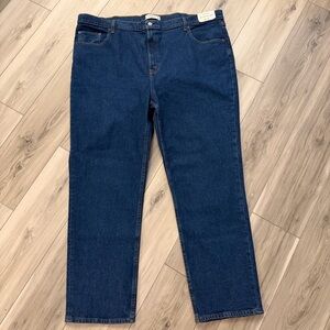 Abercrombie & Fitch Size 36/22R The ‘90s Straight Jeans Ultra High Rise 36 / 22